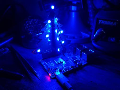 3D RGB Xmas Tree for Raspberry Pi