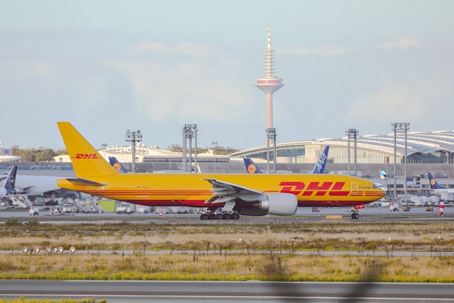 DHL vs. Coronakrise // DHL vs. the Corona Crisis