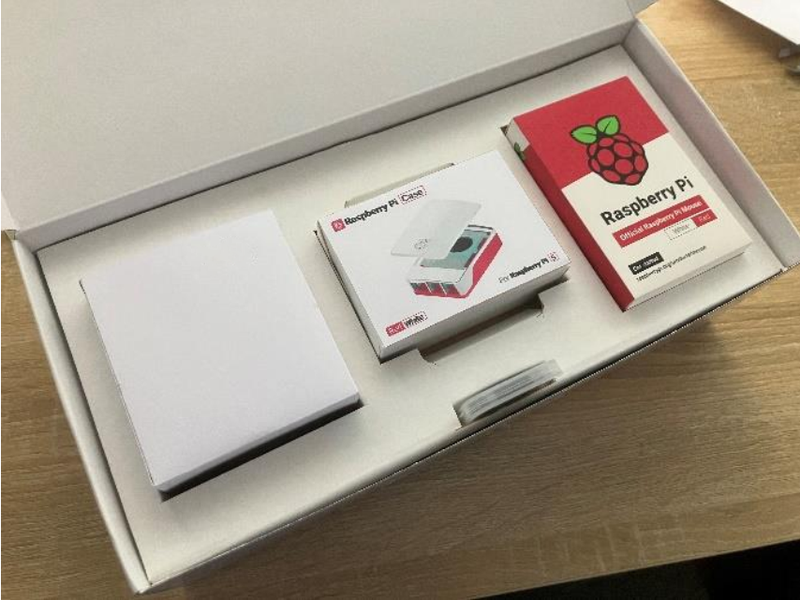 Offizielles Raspberry Pi 5 Desktop Kit