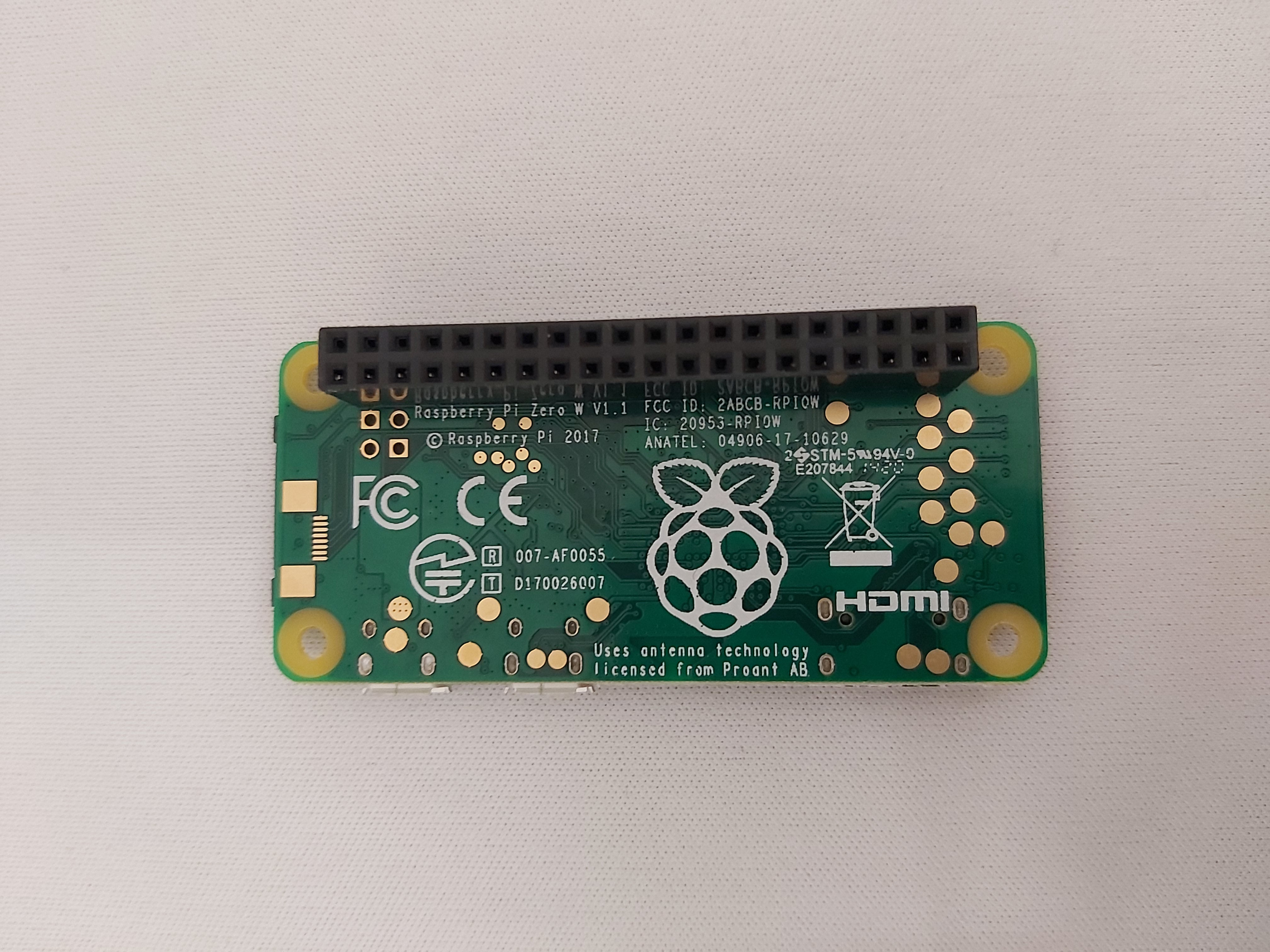 Pi Zero W mit Buchsenleiste bestückt