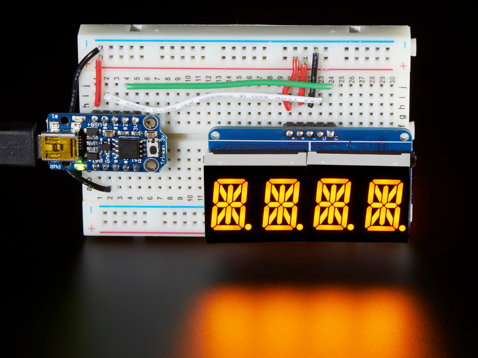 Quad Alphanumeric Display - 0.54" Digits w/ I2C Backpack