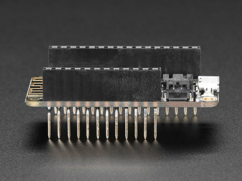 Assembled Feather HUZZAH w/ ESP8266 WiFi With Stacking Headers - compatible with Arduino