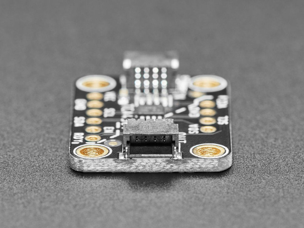 Adafruit TCA4307 Hot-Swap I2C Buffer with Stuck Bus Recovery - STEMMA QT / Qwiic